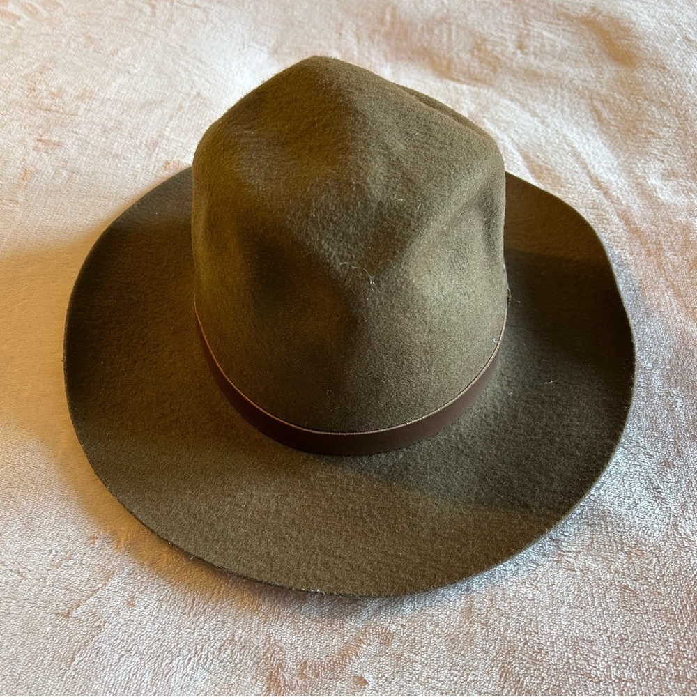 Dorfman-Pacific Co tan felted wool hat western winter